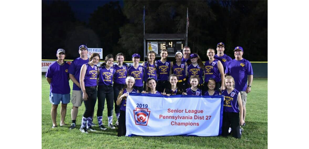 Senior Softball Wins District Title! 